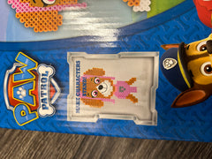 Paw patrol 3000 perler + plade, nøgleringe, og andet.