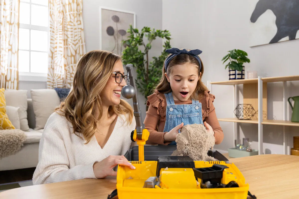 Kinetic Sand - Konstruktionssæt med Foldbar Sandkasse