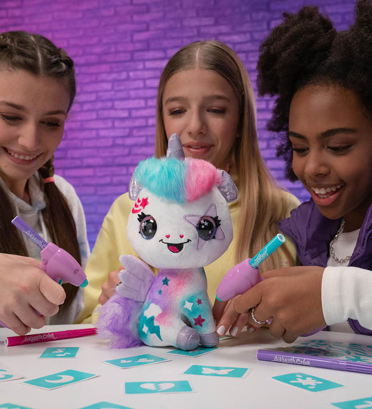 Airbrush Plush Unicorn med Neon farver.