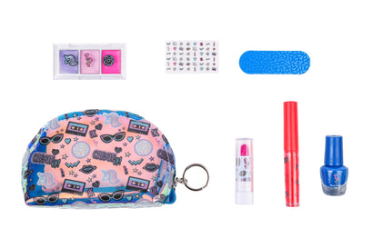 Create it pakke med make up taske og lidt makeup